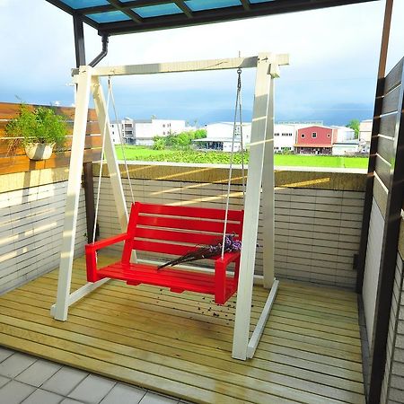 Happy Orange Homestay Yilan Exterior photo