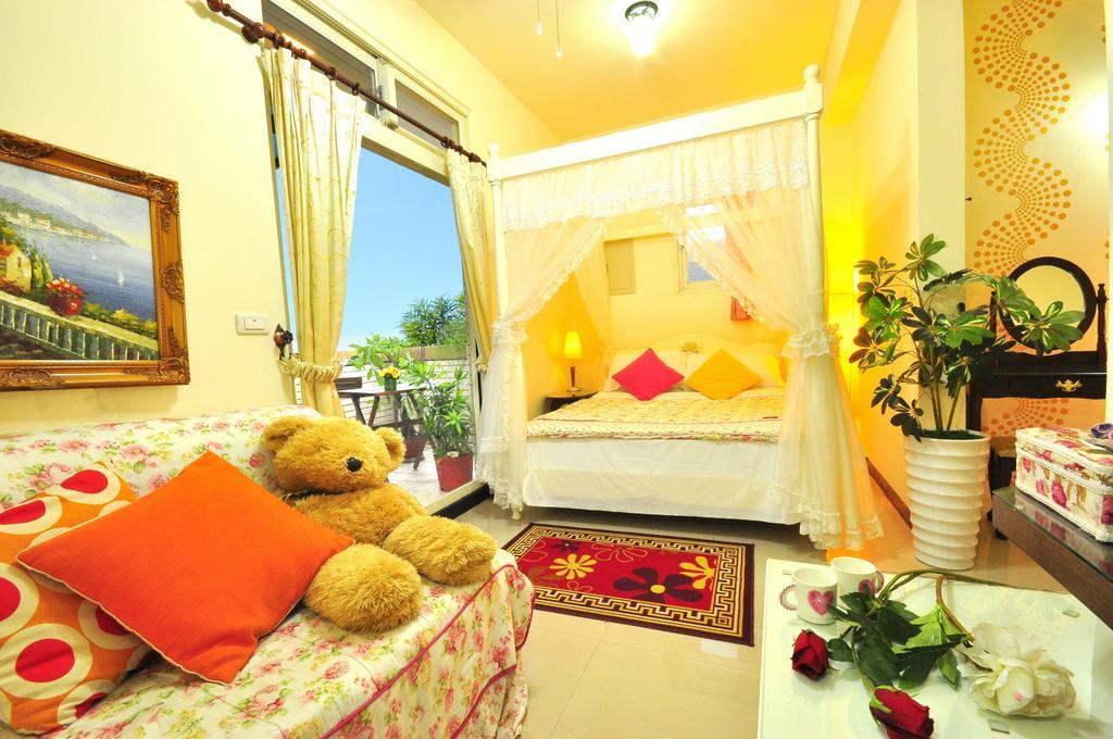 Happy Orange Homestay Yilan Exterior photo